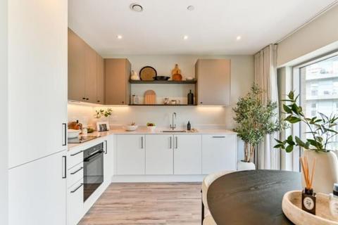 2 bedroom flat for sale, 301 Longwater Avenue, Reading RG2