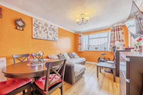 undefined, Swallowdale, South Croydon, CR2