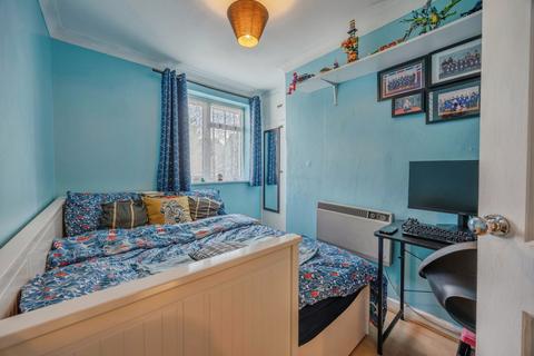 undefined, Swallowdale, South Croydon, CR2