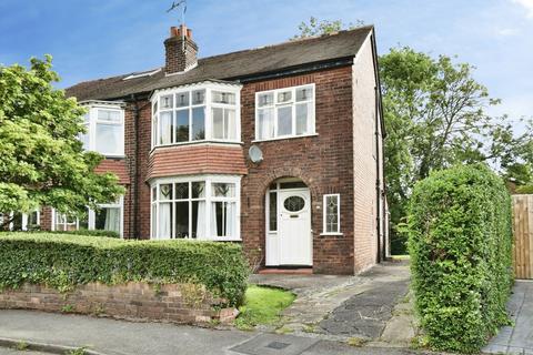 3 bedroom semi-detached house for sale, Hawthorn Avenue, Wilmslow, Cheshire, SK9