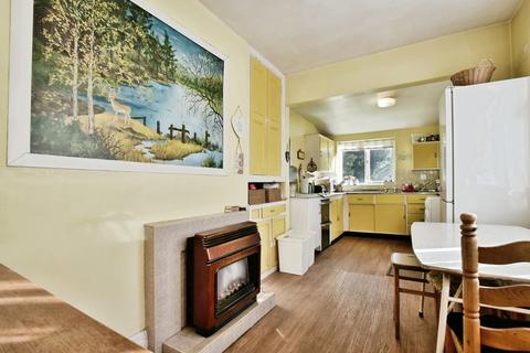 3 bedroom semi-detached house for sale, Hawthorn Avenue, Wilmslow, Cheshire, SK9