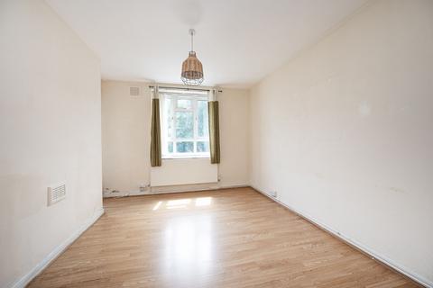 2 bedroom flat to rent, Elderfield Road, E5, Clapton, London, E5
