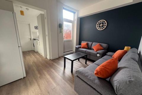 1 bedroom in a house share to rent, Athol Street, Middlesbrough.