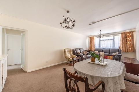 2 bedroom flat to rent, St Johns Road, Harrow, HA1