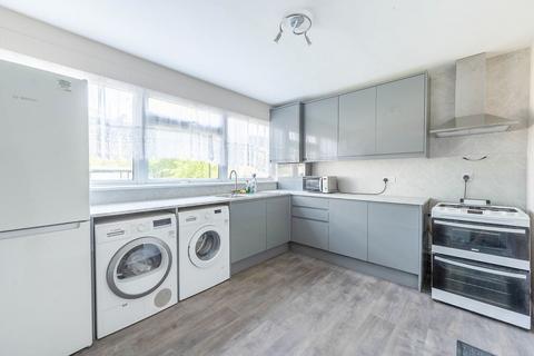 2 bedroom flat to rent, St Johns Road, Harrow, HA1