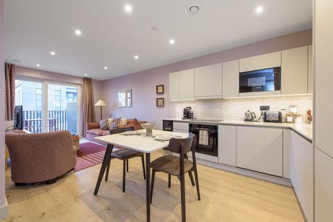 3 bedroom flat to rent, The Draper, Colindale, London, NW9