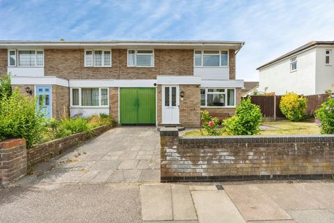 4 bedroom semi-detached house for sale, Bradgate Road, Bedford, Bedfordshire, MK40
