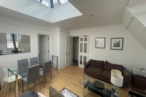 undefined, Penthouse, Printers Inn Court, Holborn, London, EC4A