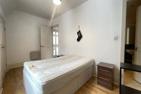 undefined, Penthouse, Printers Inn Court, Holborn, London, EC4A