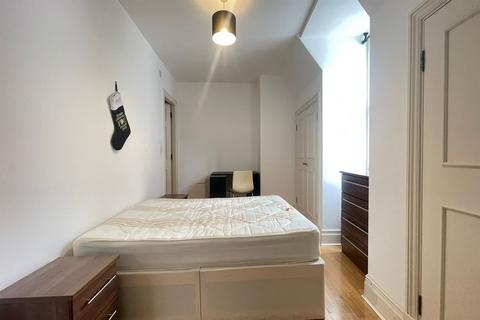 undefined, Penthouse, Printers Inn Court, Holborn, London, EC4A