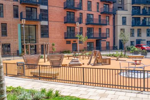 3 bedroom flat to rent, Plot, at L&Q at Hayes Village LLR 1 Cranton Avenue UB3