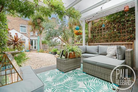2 bedroom terraced house for sale, Nelson Road, Pakefield, NR33