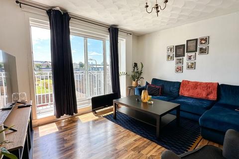3 bedroom flat for sale, Farie Street, Glasgow G73