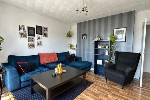 3 bedroom flat for sale, Farie Street, Glasgow G73