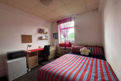 1 bedroom flat for sale, Montgomery House, Demense Road, Manchester M16