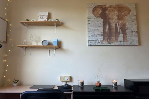 1 bedroom flat for sale, Montgomery House, Demense Road, Manchester M16