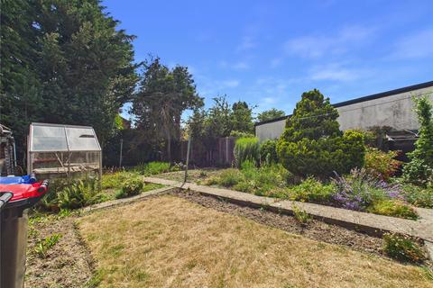 2 bedroom bungalow for sale, Cambridge Avenue, Sible Hedingham, Halstead, Essex, CO9
