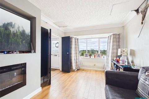 5 bedroom semi-detached house for sale, New Royd Avenue, Lees, Oldham, Greater Manchester, OL4 3PH