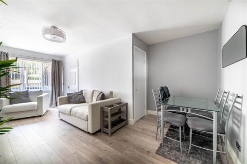 2 bedroom terraced house for sale, Grosvenor Way, Newcastle Upon Tyne, NE5