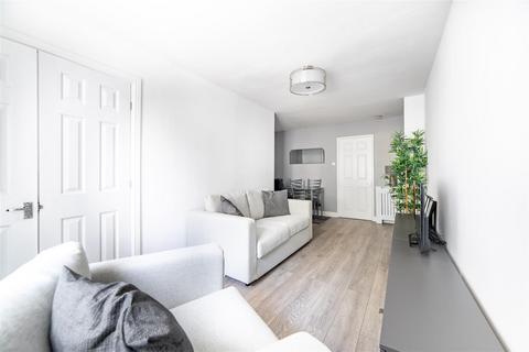 2 bedroom terraced house for sale, Grosvenor Way, Newcastle Upon Tyne, NE5