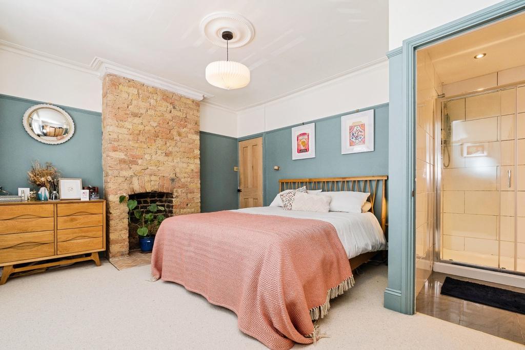 House in London, Upton Park - View 4