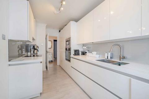 3 bedroom flat for sale, Craven Hill Gardens, London, W2