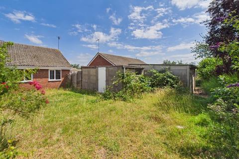 2 bedroom semi-detached bungalow for sale, Gedge Close, Bury St Edmunds IP33