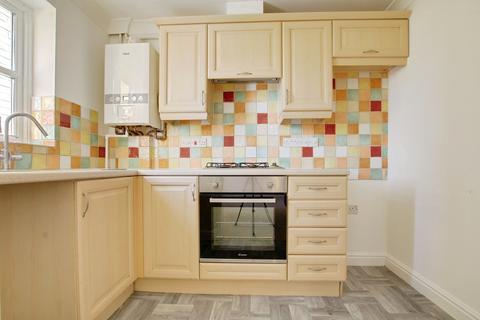 2 bedroom end of terrace house for sale, Palmer Close, Ramsey
