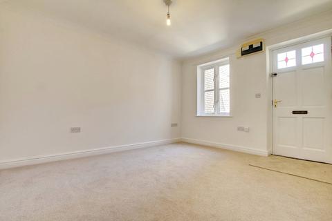 2 bedroom end of terrace house for sale, Palmer Close, Ramsey