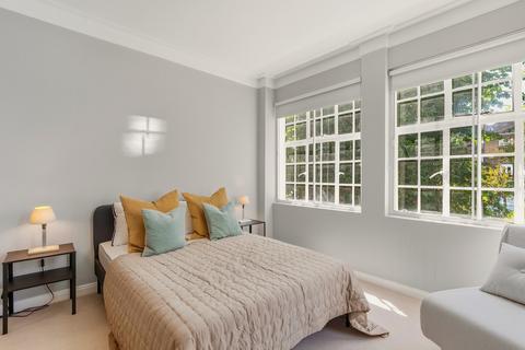 1 bedroom apartment for sale, Kings Court South, Chelsea SW3