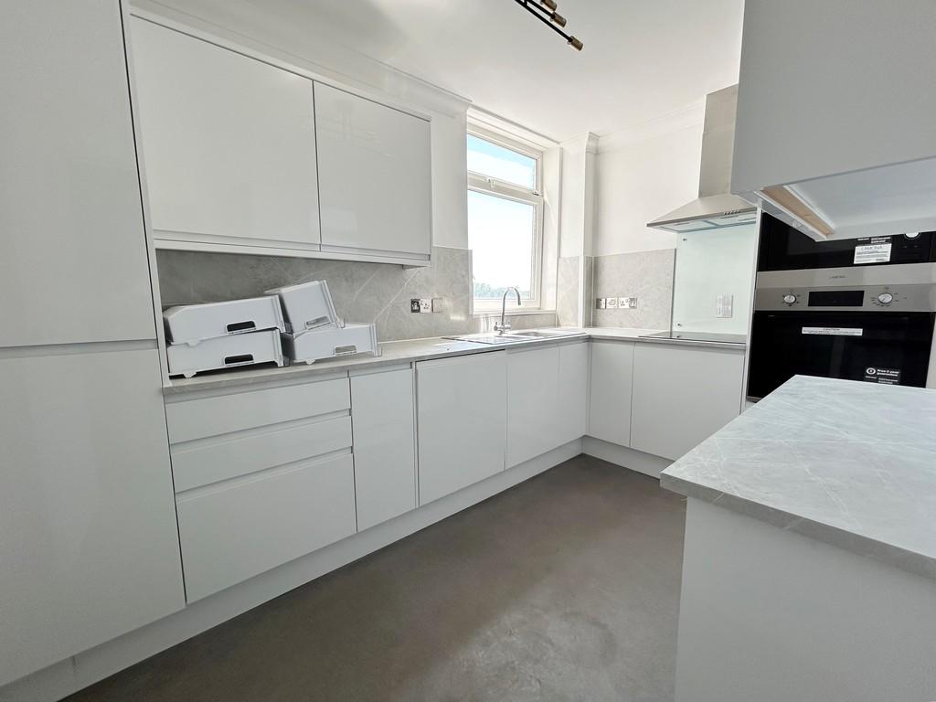 Amberley Court, Bath Road, Bournemouth - Widok 4