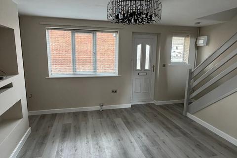 2 bedroom end of terrace house to rent, Mill Green, Newark, Nottinghamshire.