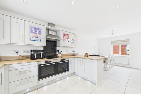 4 bedroom detached house for sale, Jayne Gardens, Crowland, PE6