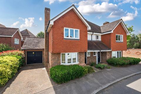 3 bed semi-detached house for rent in Forster Road, Guildford, Surrey, GU2