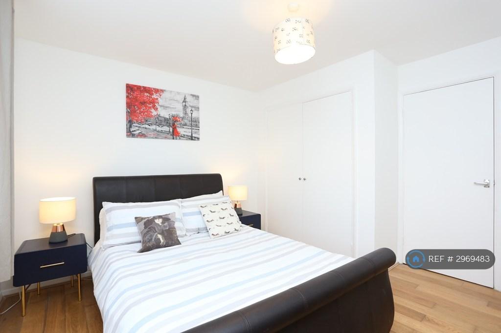 Apartment in London - View 2