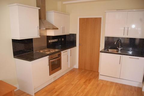 undefined, 42 Clasketgate, Lincoln LN2