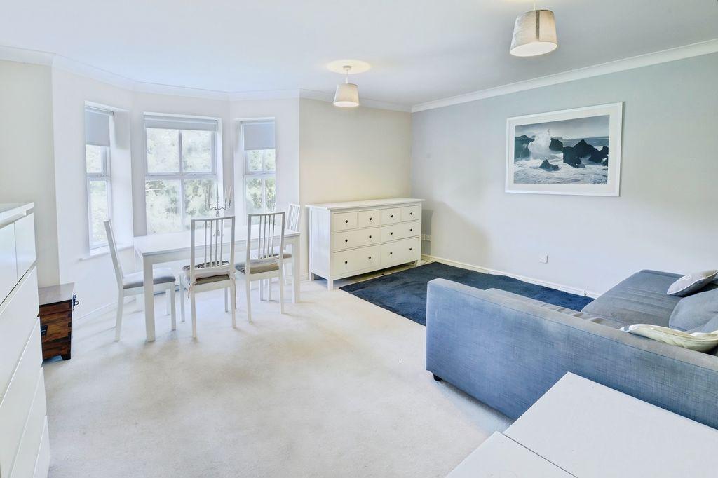 Apartment in Newcastle upon Tyne, Tyne and Wear - View 2