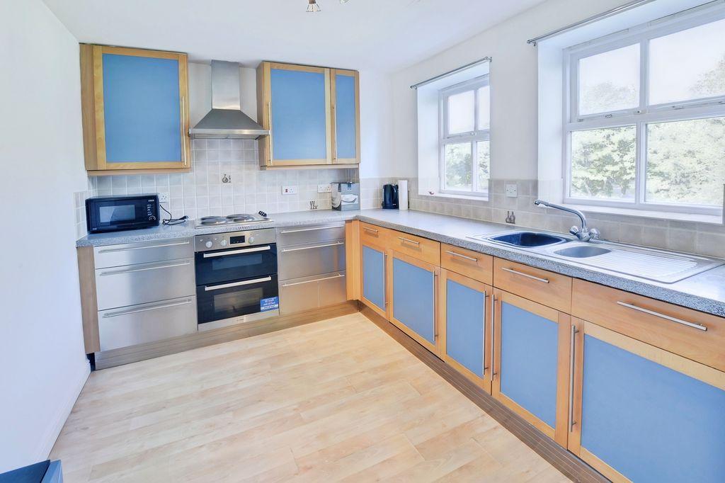 Apartment in Newcastle upon Tyne, Tyne and Wear - View 4