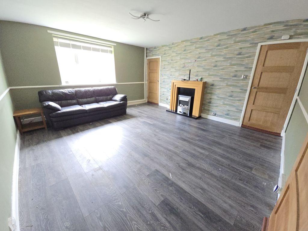 Lounge Additional