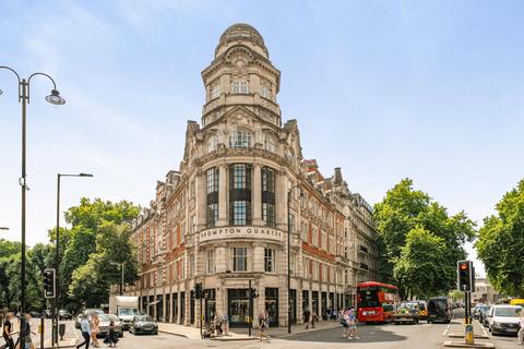 3 bedroom flat for sale, Thurloe Place, South Kensington, London, SW7