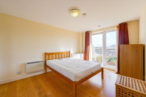 1 bedroom flat to rent, Glaisher Street, Greenwich, London, SE8
