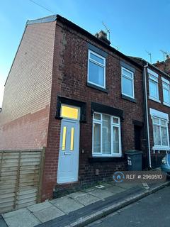 3 bedroom end of terrace house to rent, Francis Street, Stoke-On-Trent, ST6