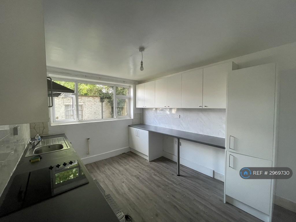 Elsalene Court, Leicester, LE2 - View 4