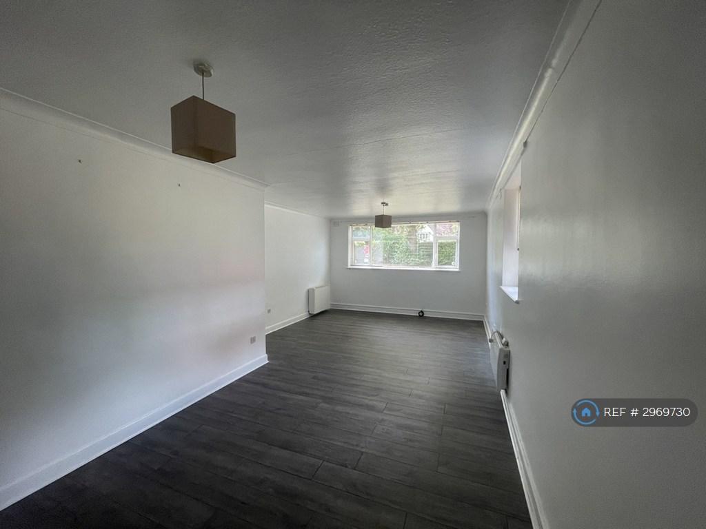 Elsalene Court, Leicester, LE2 - More