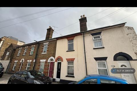2 bedroom terraced house to rent, South Eastern Road, Rochester, ME2