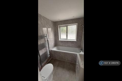 2 bedroom terraced house to rent, South Eastern Road, Rochester, ME2