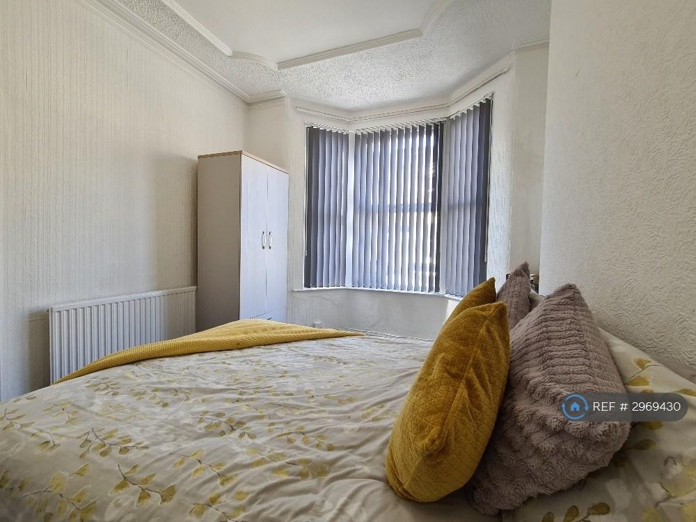 House in Liverpool, Kensington Fields, Kensington - View 3