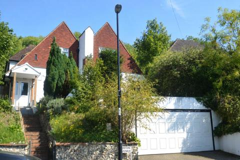 Haydn Avenue, Purley, Surrey, CR8