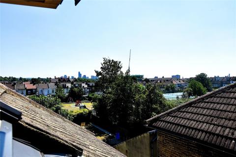 undefined, Brigstock Road, Thornton Heath, CR7
