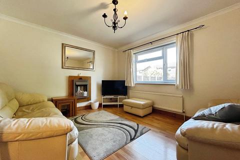 1 bedroom apartment for sale, Savill Way, Marlow